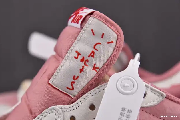 Low SP x Travis 1 AJ OG Scott DM7866-600 0608
